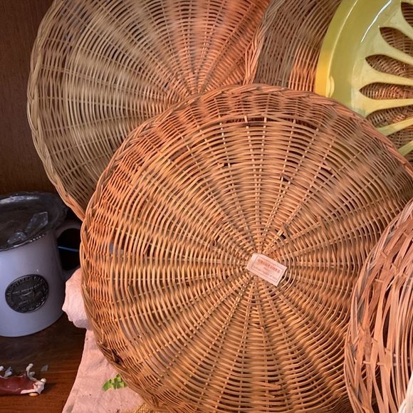 VINTAGE PICNIC PLATE HOLDERS - Picture 4 of 4